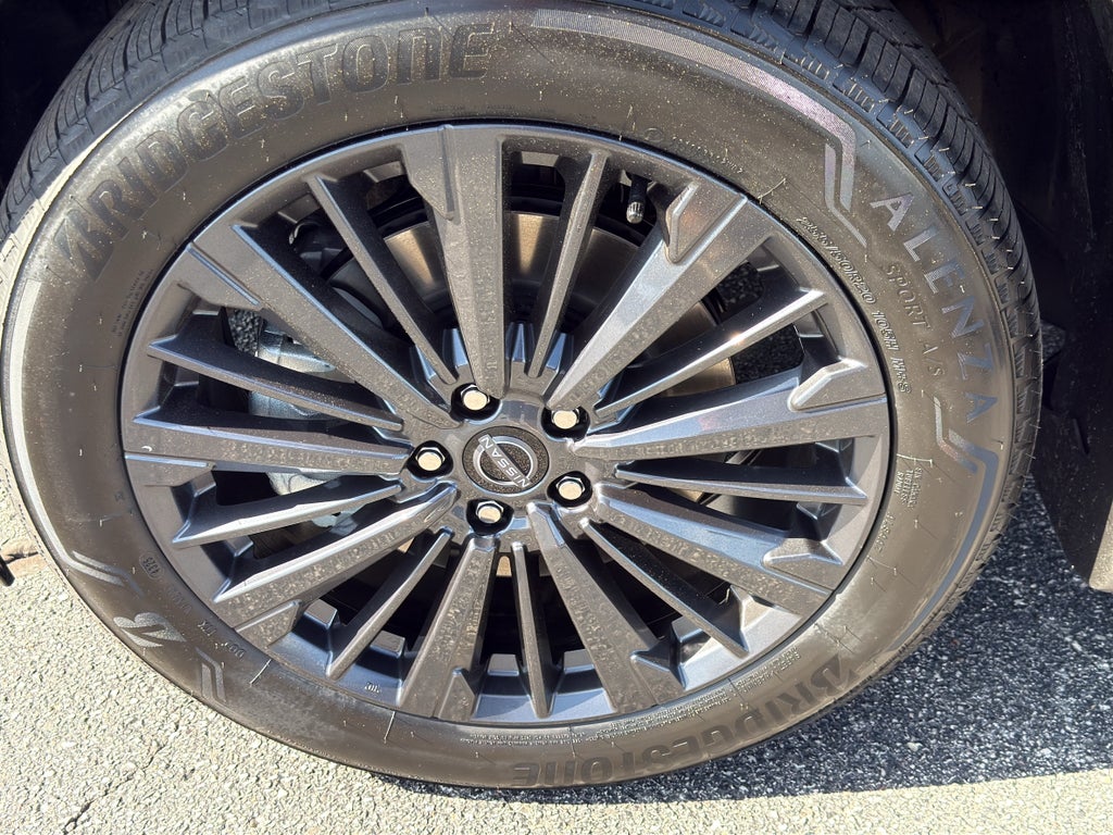 2026 Nissan Pathfinder SL 4WD