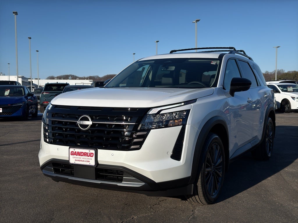 2026 Nissan Pathfinder SL 4WD