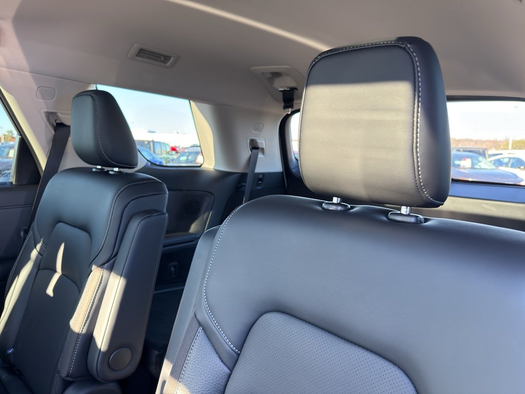 2026 Nissan Pathfinder SL 4WD