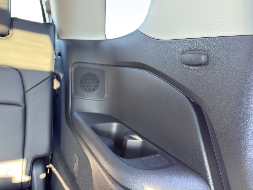 2026 Nissan Pathfinder SL 4WD