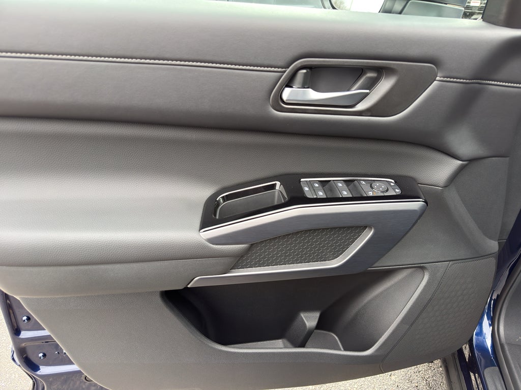 2026 Nissan Pathfinder SL 4WD