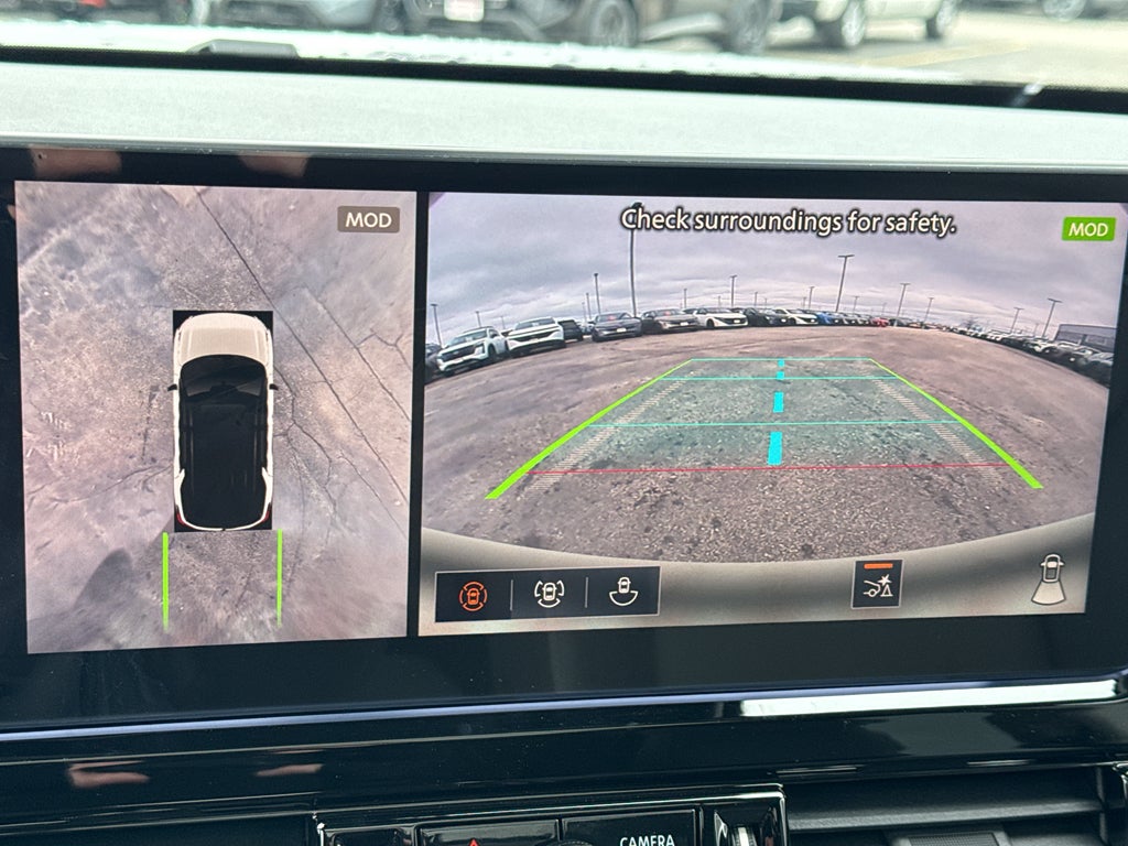 2026 Nissan Pathfinder SL 4WD