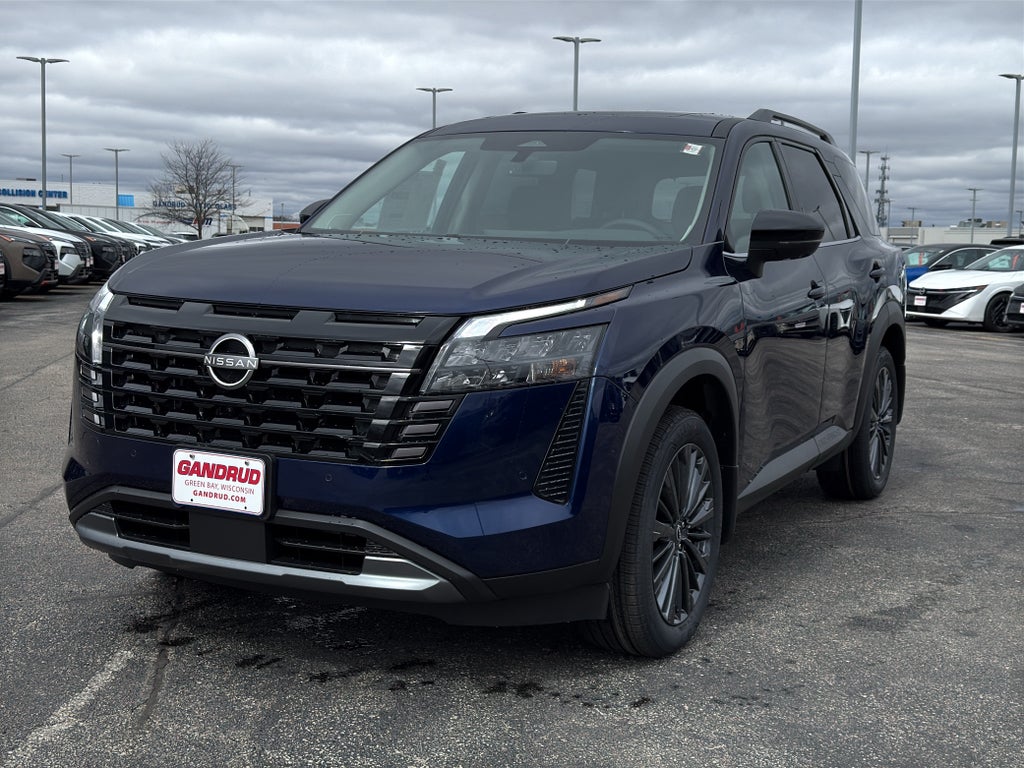 2026 Nissan Pathfinder SL 4WD