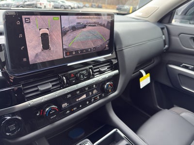 2026 Nissan Pathfinder SL 4WD