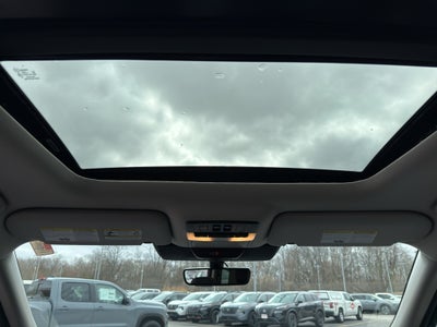 2026 Nissan Pathfinder SL 4WD