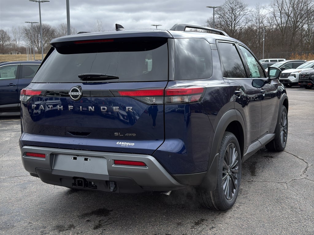 2026 Nissan Pathfinder SL 4WD