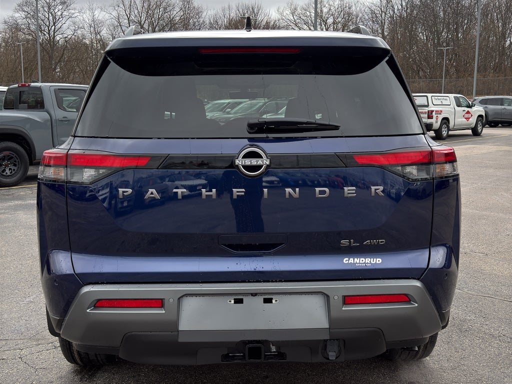 2026 Nissan Pathfinder SL 4WD