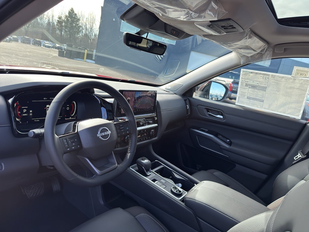 2026 Nissan Pathfinder SL 4WD