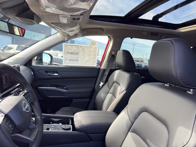 2026 Nissan Pathfinder SL 4WD