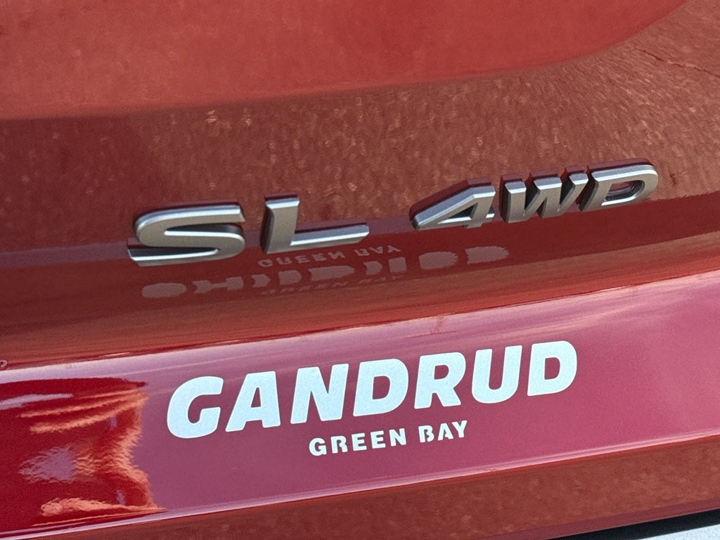 2026 Nissan Pathfinder SL 4WD