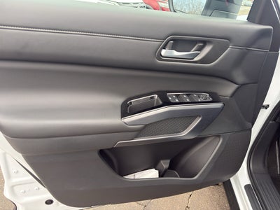 2026 Nissan Pathfinder SL 4WD