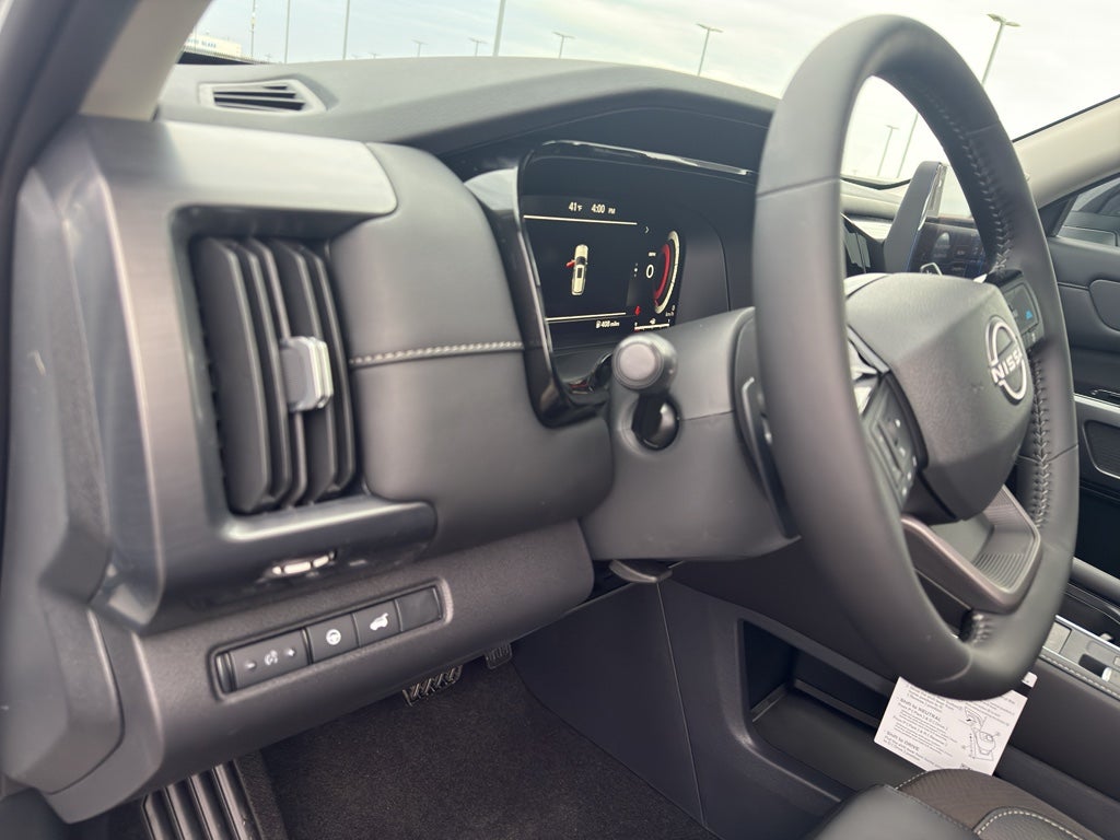 2026 Nissan Pathfinder SL 4WD