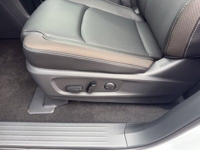 2026 Nissan Pathfinder SL 4WD