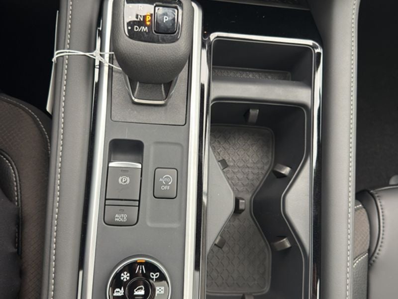 2026 Nissan Pathfinder SL 4WD