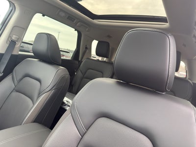 2026 Nissan Pathfinder SL 4WD