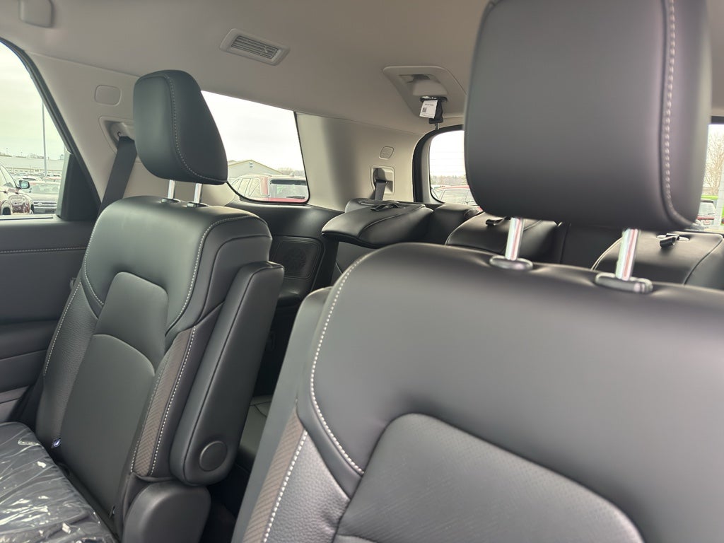 2026 Nissan Pathfinder SL 4WD