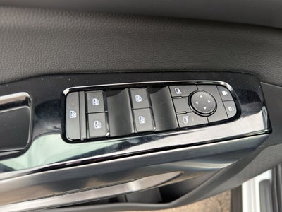 2026 Nissan Pathfinder SL 4WD