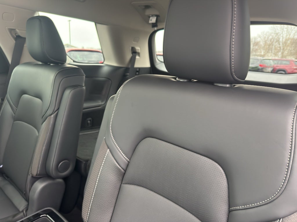 2026 Nissan Pathfinder SL 4WD