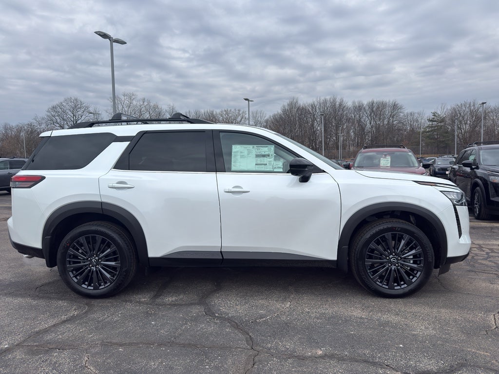 2026 Nissan Pathfinder SL 4WD