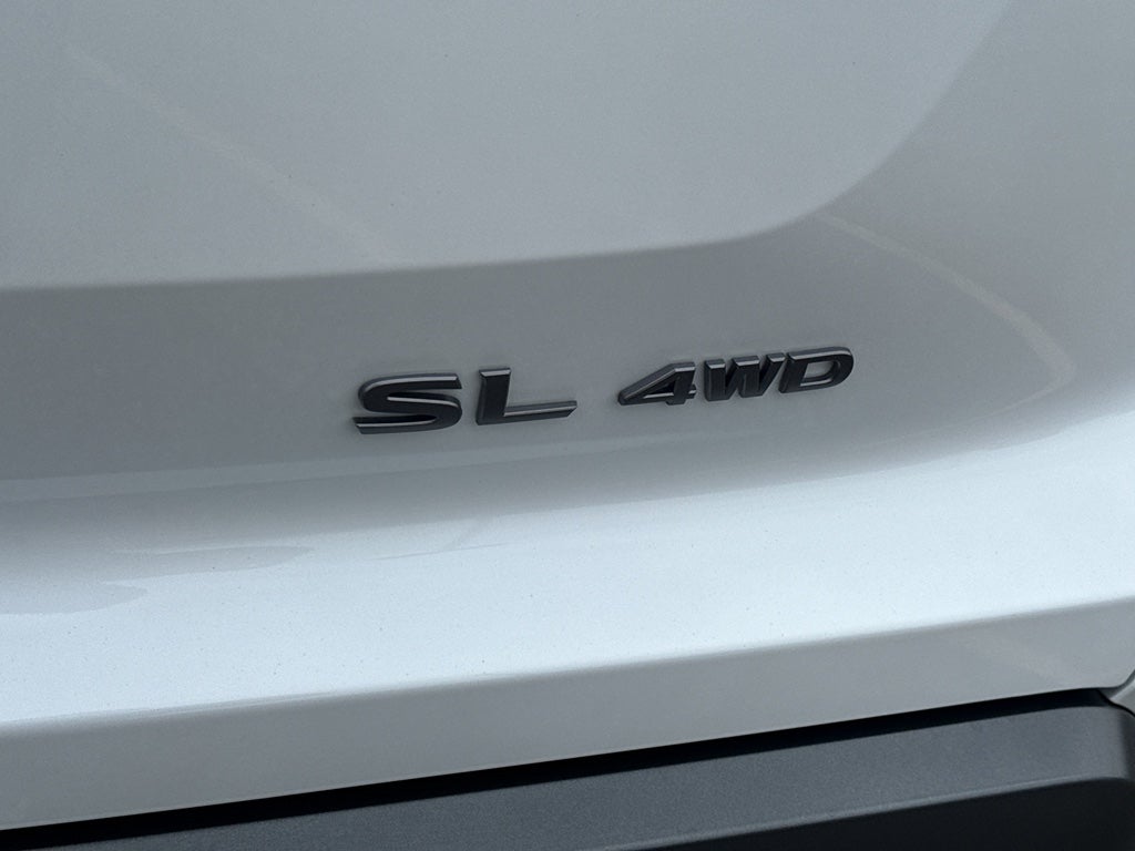 2026 Nissan Pathfinder SL 4WD