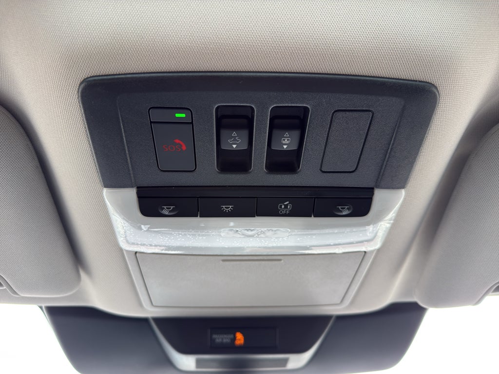 2026 Nissan Pathfinder SL 4WD