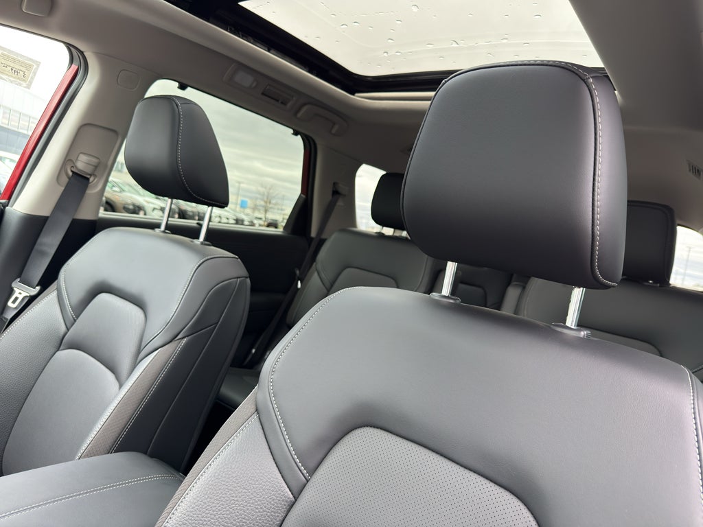 2026 Nissan Pathfinder SL 4WD