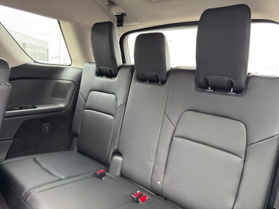 2026 Nissan Pathfinder SL 4WD