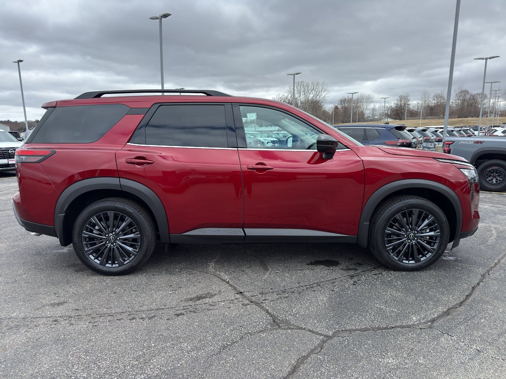 2026 Nissan Pathfinder SL 4WD
