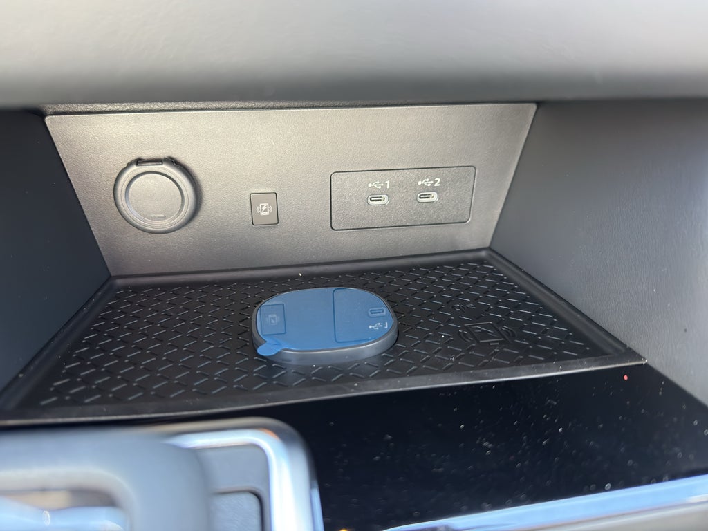 2026 Nissan Pathfinder SL 4WD