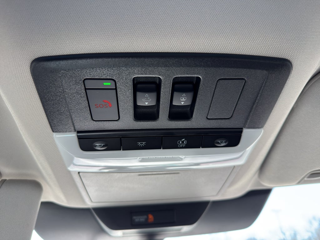 2026 Nissan Pathfinder SL 4WD