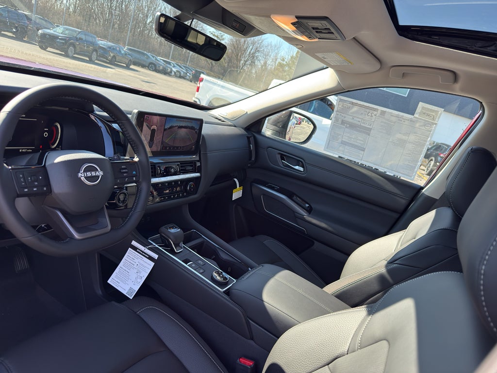 2026 Nissan Pathfinder SL 4WD