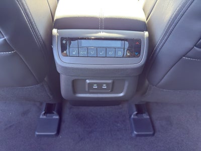 2026 Nissan Pathfinder SL 4WD