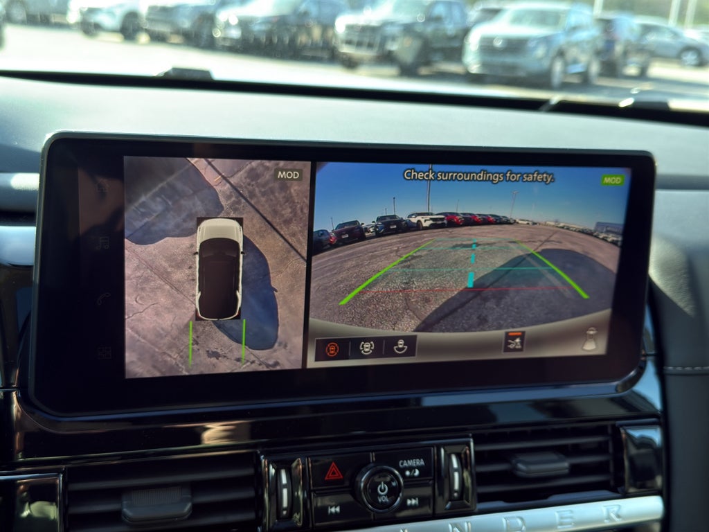 2026 Nissan Pathfinder SL 4WD
