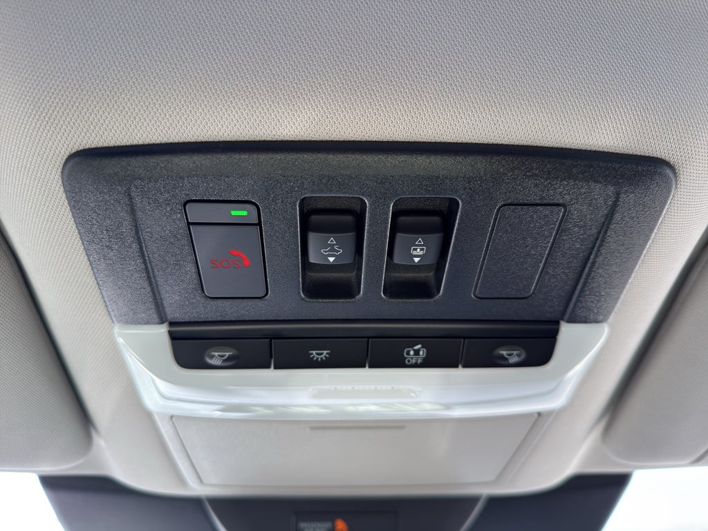 2026 Nissan Pathfinder SL 4WD