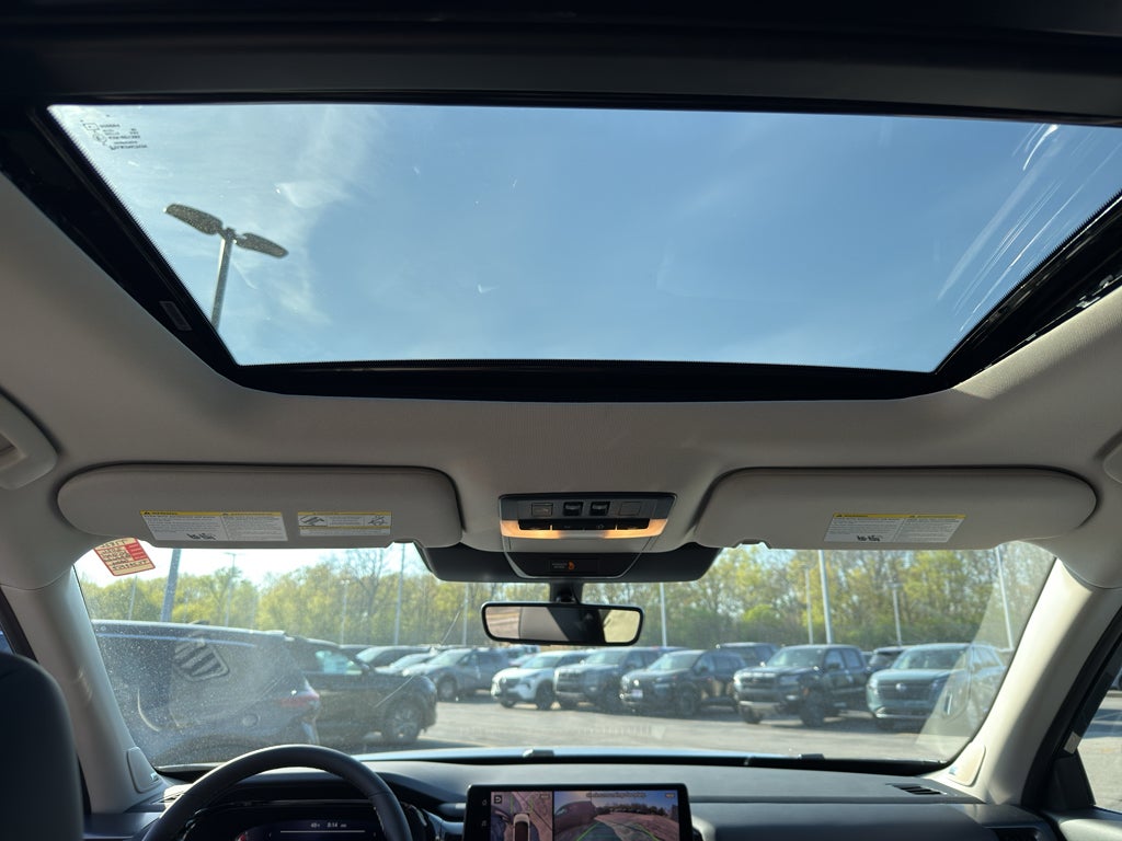 2026 Nissan Pathfinder SL 4WD