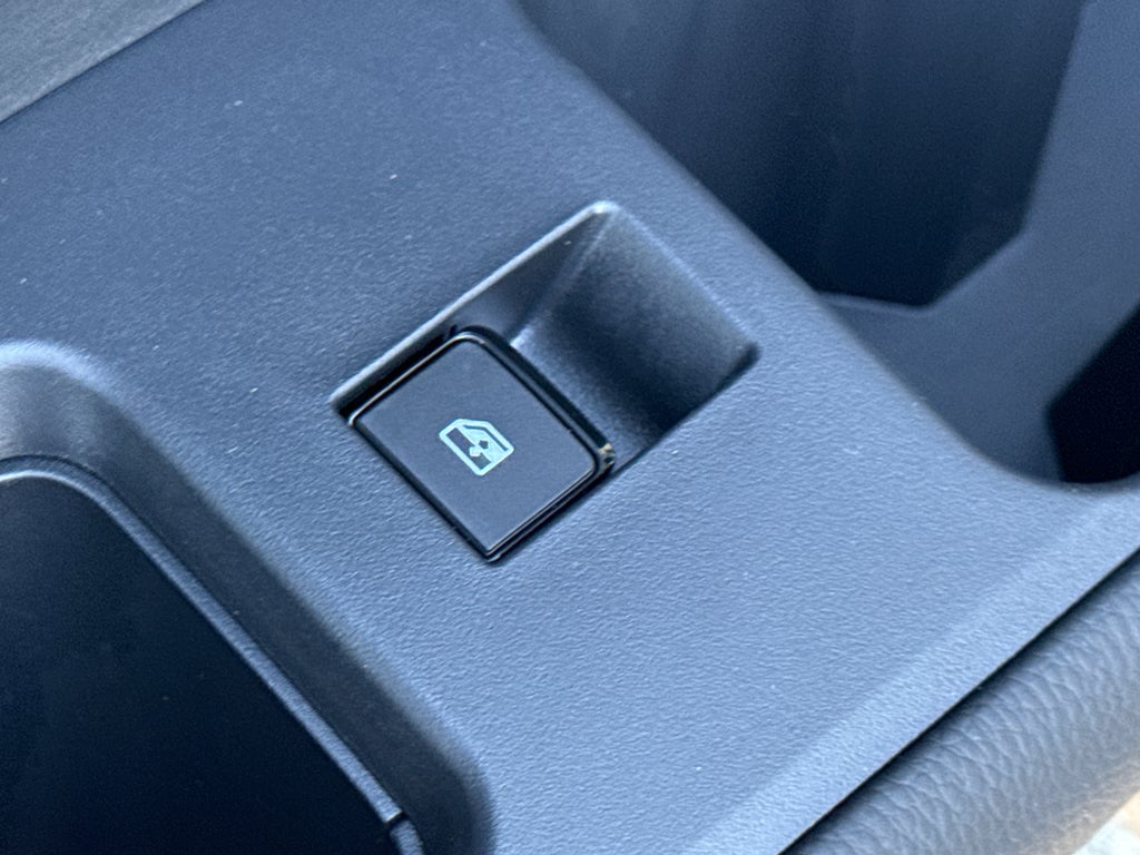2026 Nissan Pathfinder SL 4WD