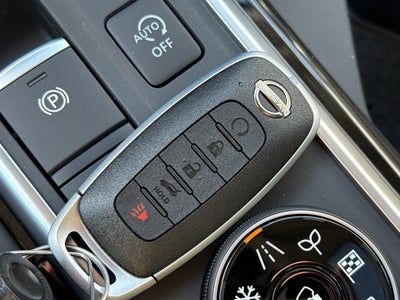 2026 Nissan Pathfinder SL 4WD
