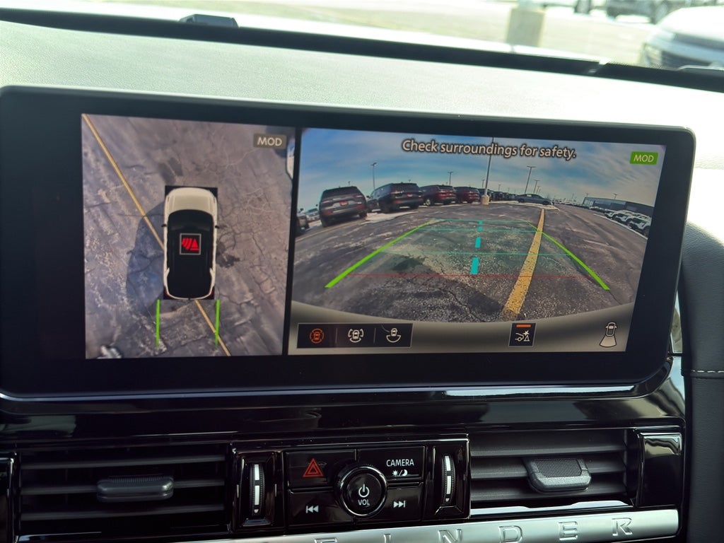 2026 Nissan Pathfinder SL 4WD