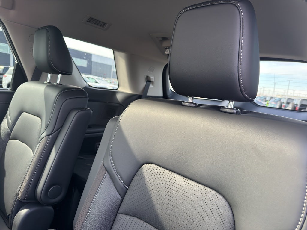 2026 Nissan Pathfinder SL 4WD