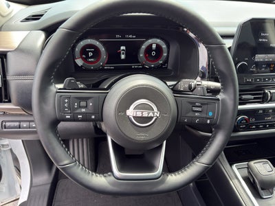 2025 Nissan Pathfinder Platinum 4WD