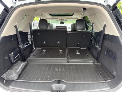2025 Nissan Pathfinder Platinum 4WD