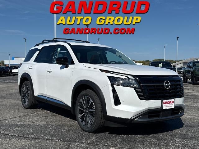 2026 Nissan Pathfinder Platinum 4WD