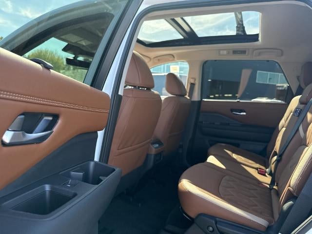 2026 Nissan Pathfinder Platinum 4WD