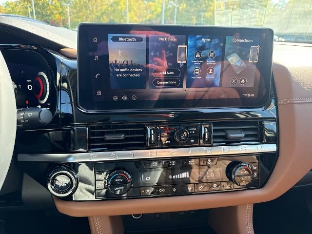2026 Nissan Pathfinder Platinum 4WD