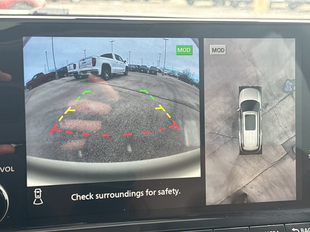 2024 Nissan Pathfinder Platinum 4WD