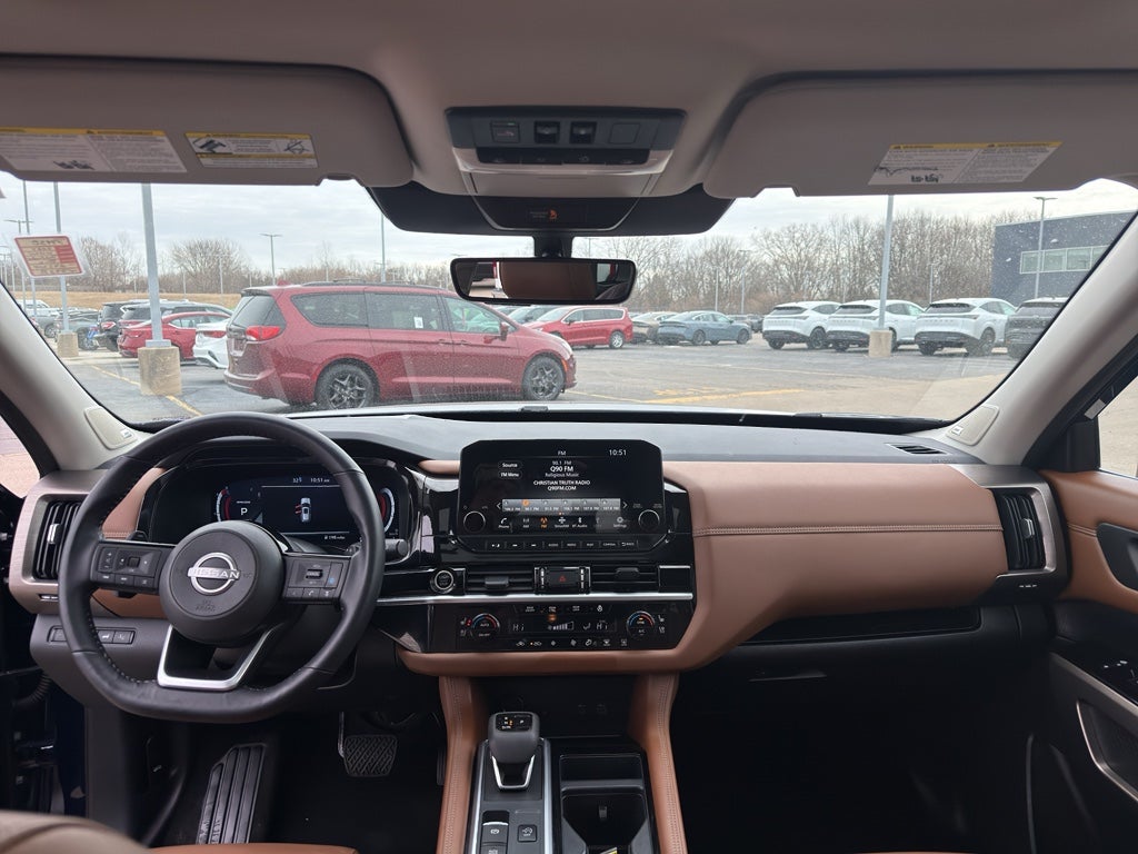 2024 Nissan Pathfinder Platinum 4WD