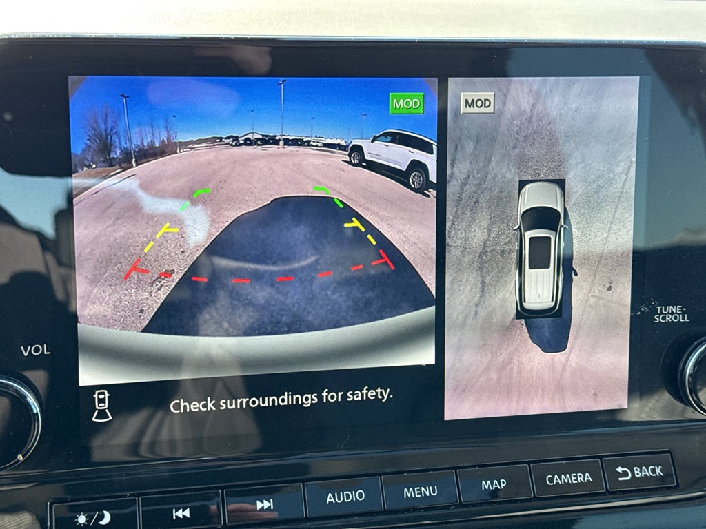 2024 Nissan Pathfinder Platinum 4WD