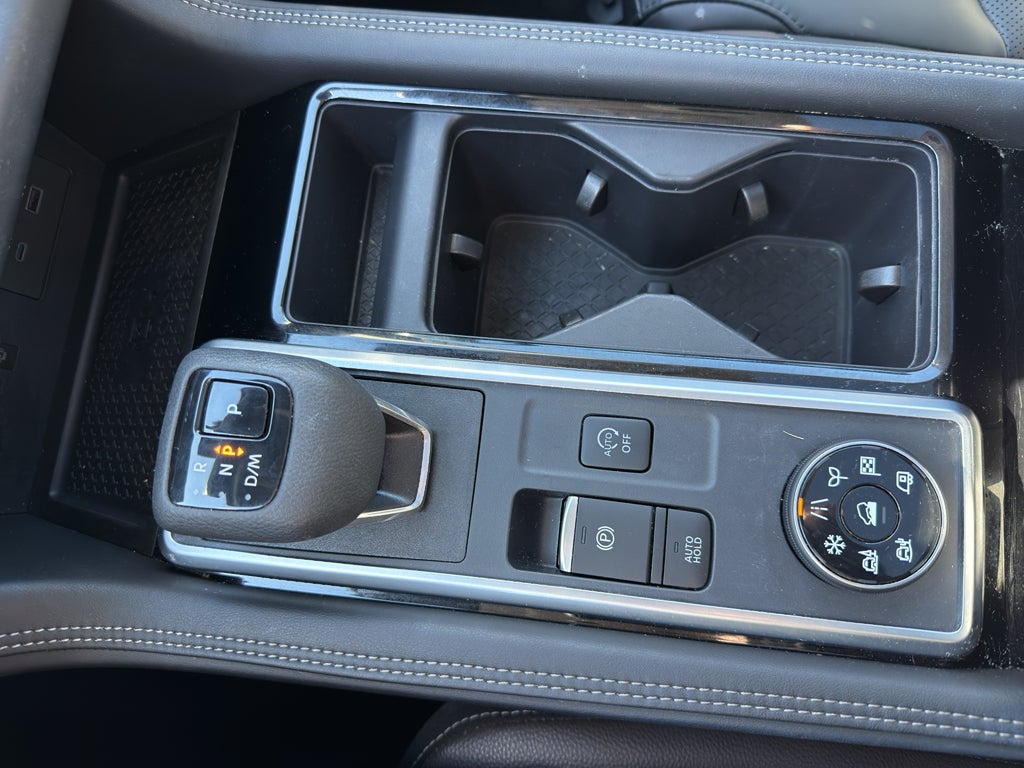 2024 Nissan Pathfinder Platinum 4WD