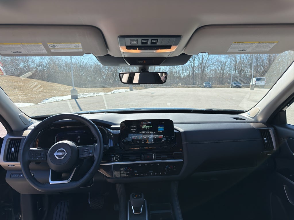 2024 Nissan Pathfinder Platinum 4WD