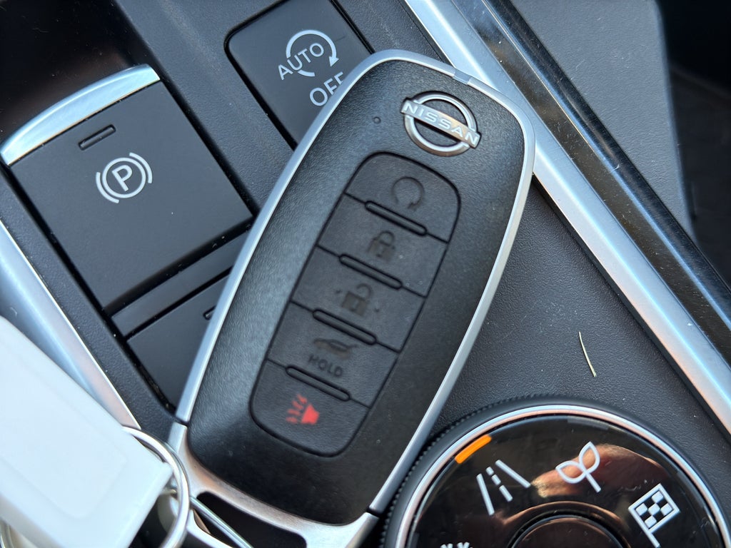 2024 Nissan Pathfinder Platinum 4WD